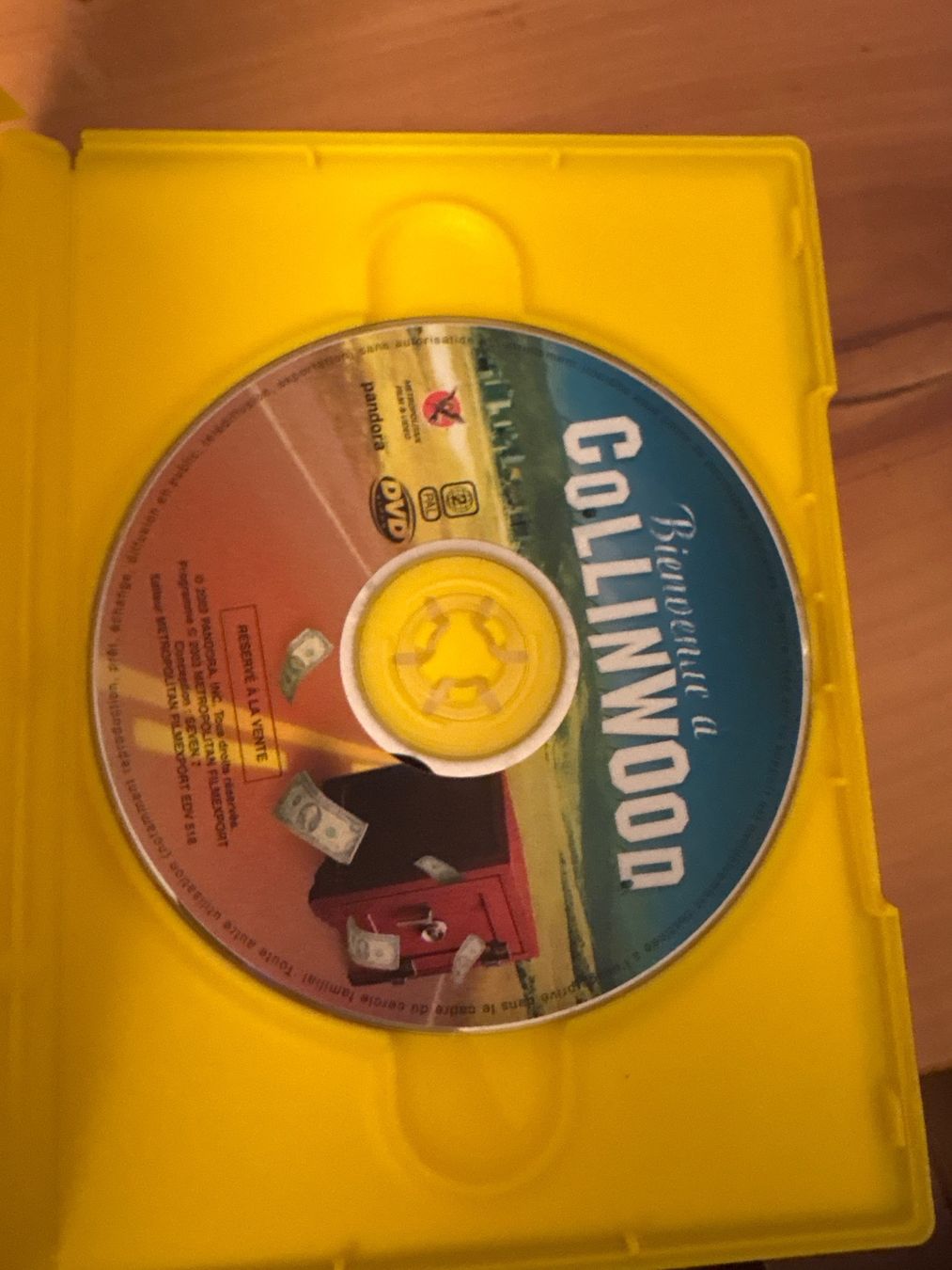 Tutti i DVDs: 🍿 DVD Bienvenue à Collinwood avec George Clooney – Usato da Lausanne venduto da ine_6c2m 2