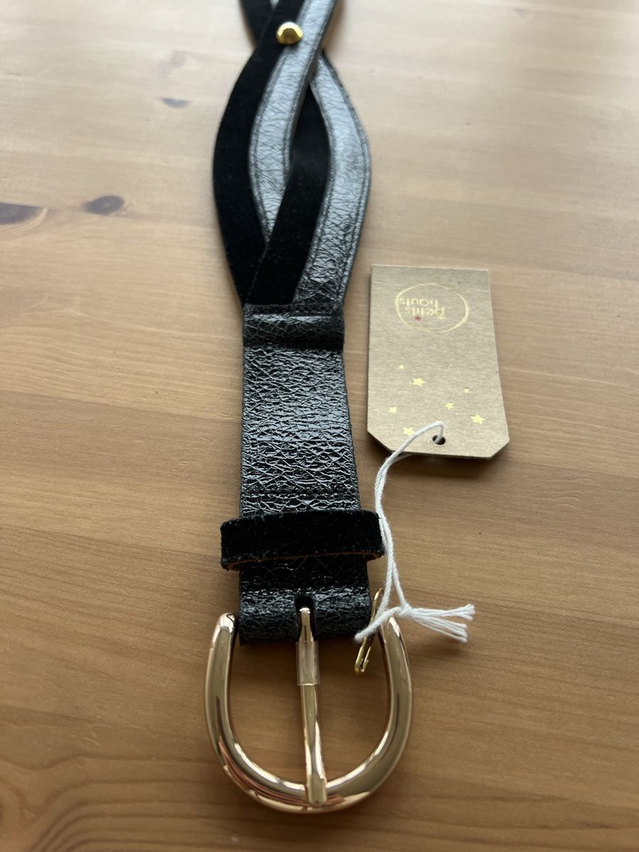 Des Petits Hauts Cinture: Belt Des Petits Hauts - Leather - NEW! – Nuovo e nell'imballaggio originale da Zürich venduto da giu_z559 1
