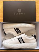 Versace Sneaker Gr. 44 Neu
