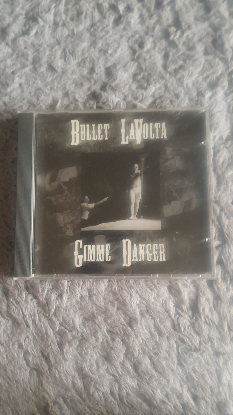 CDs: BULLET LA VOLTA      GIMME DANGER    CD – Gebraucht aus Wetzikon ZH von Ramones01