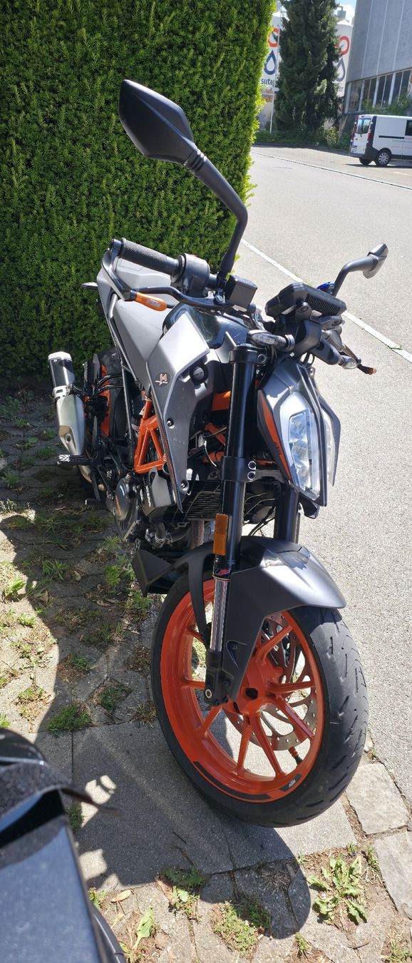 KTM Strada: ktm duke 125 – Usato da Niederhasli venduto da Zekibenz 4