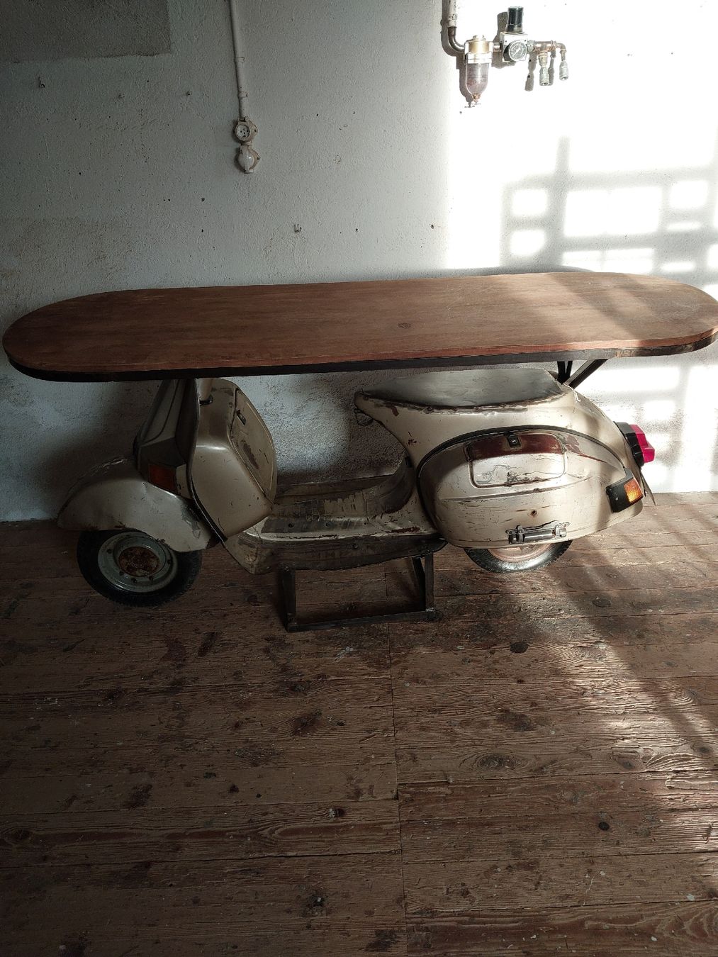 Tavoli: Tisch Vespa – Usato da Buchs ZH venduto da Fabian8107