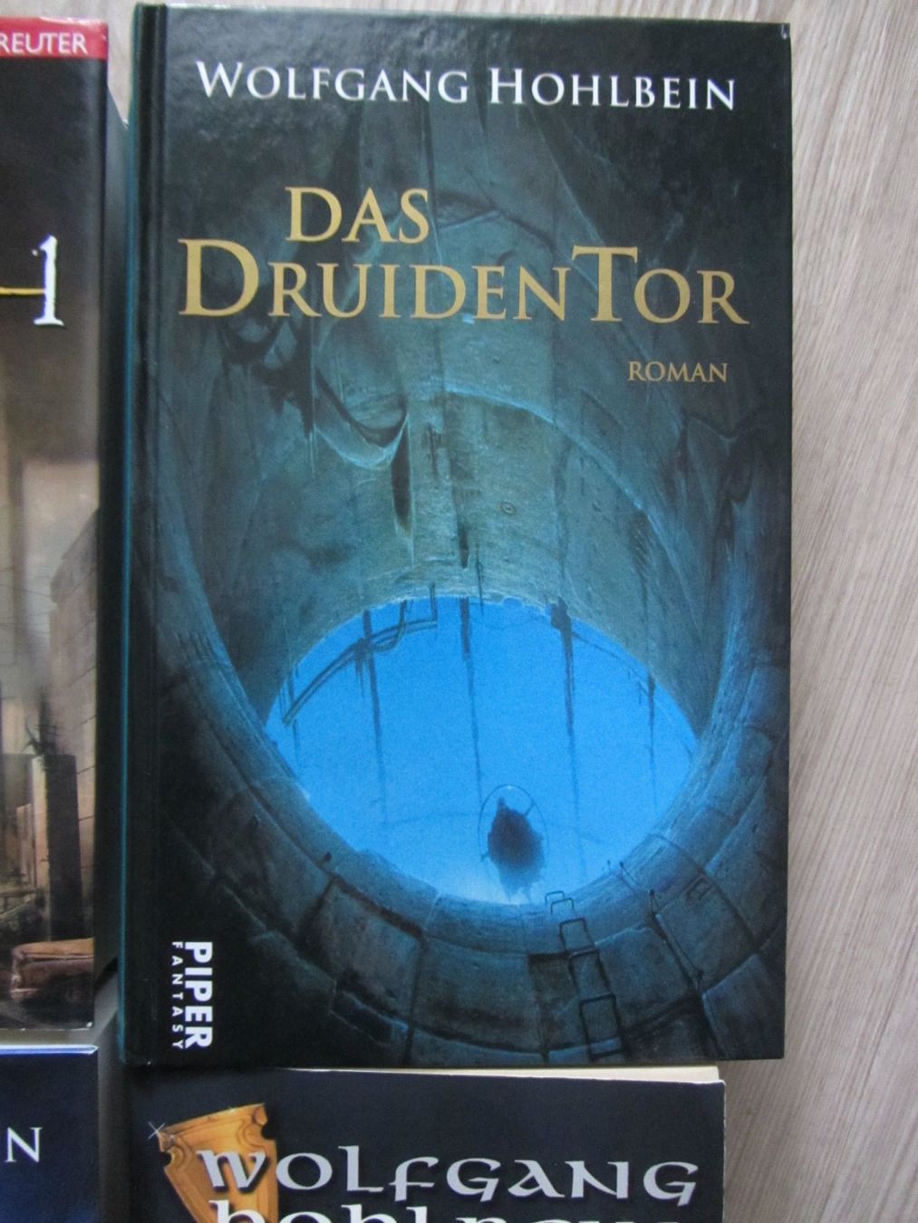 Bücher: 4 Bücher von Wolfgang Hohlbein – Gebraucht aus Malters von moc_z8d9 2