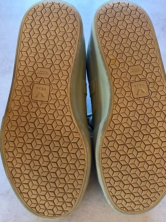 Veja Chaussures femmes: Sneaker – D'occasion à Hägendorf par cla_h7gk 2
