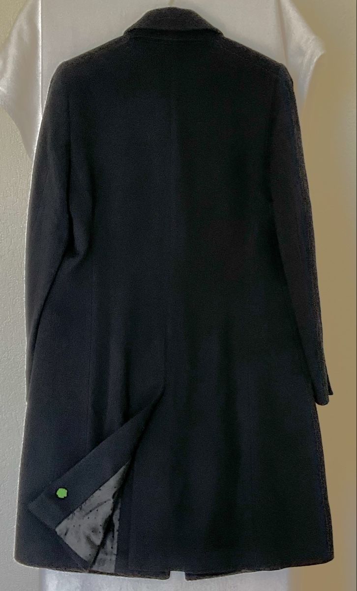 Cappotti: Eric Bompard manteau noir 100% cachemire – Usato da Corseaux venduto da Mililaforet75 2