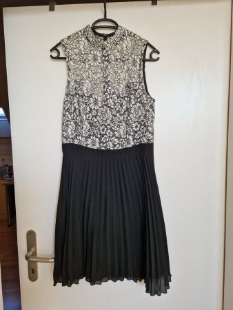 Dorothy Perkins Kleid Gr.40