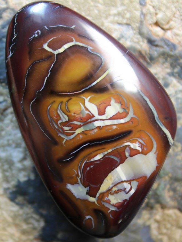 Pietre preziose: Australischer Boulder Opal 154.75Cts. – Usato da Bern venduto da Grindelwaldaus 1