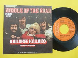 Middle Of The Road – Kailakee Kailako