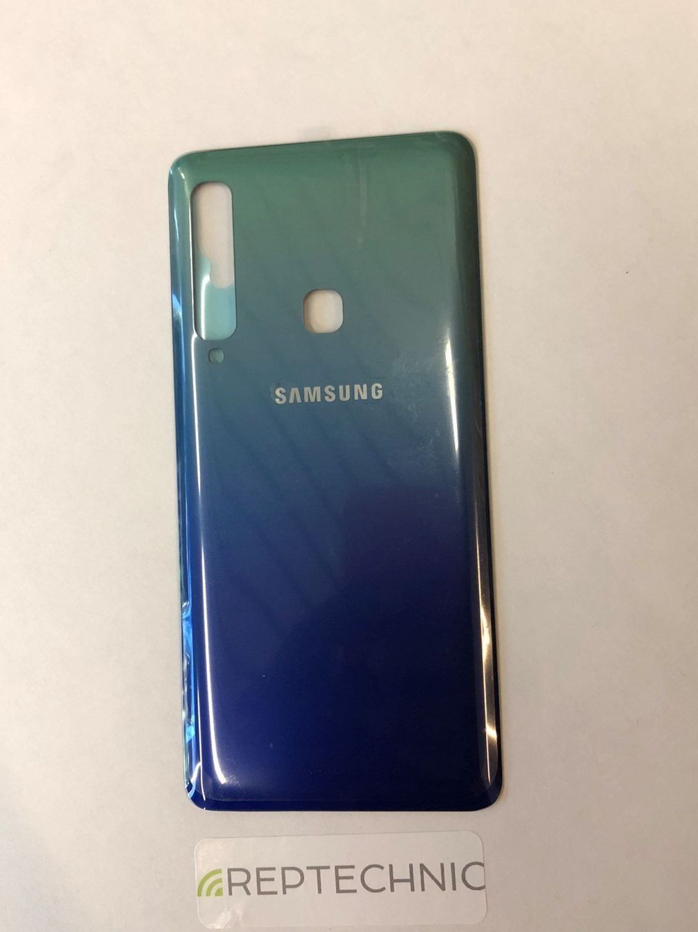 Samsung Telefoni cellulari / Smartphones: Samsung Galaxy A9 2018 Akkudeckel – Nuovo e nell'imballaggio originale da bern venduto da reptechnic