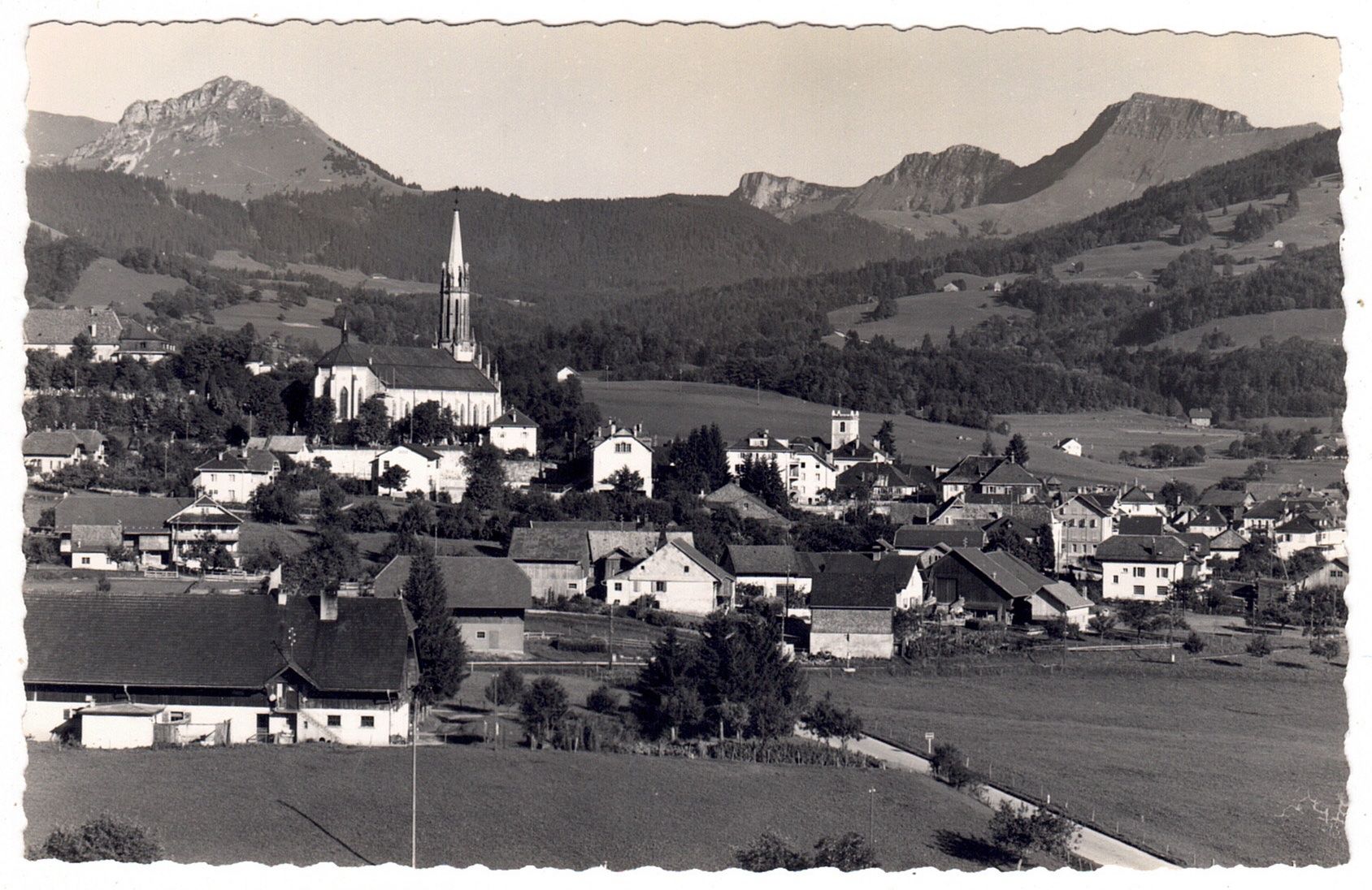 Cartes postales: Châtel-St-Denis – D'occasion à La Tour-de-Peilz par amjust