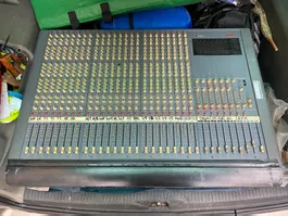 Mischpult Tascam M-2600 Analog 24 Kanal gebraucht