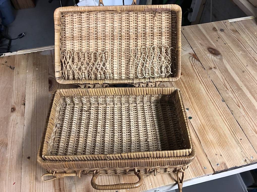 Reisekoffer: Kl Rattanköfferli 31x20x10 cm – Gebraucht aus Villnachern von focusride 3