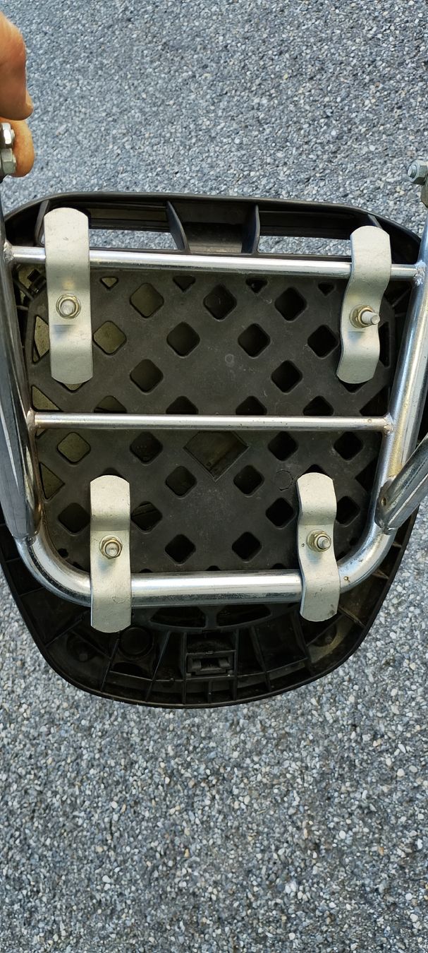 Givi Topcases: motorräder Box  – D'occasion à Lenzerheide/Lai par paulop 3