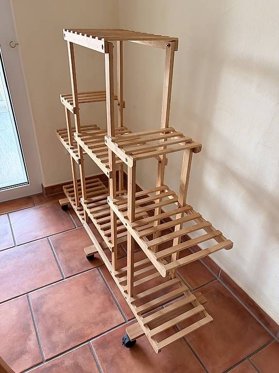 Scaffali: vidaXL Blumenregal – Usato da Kirchberg SG venduto da Rapfunzel 1