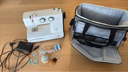 Bernette B33 Nähmaschine mit Zubehör und Tasche