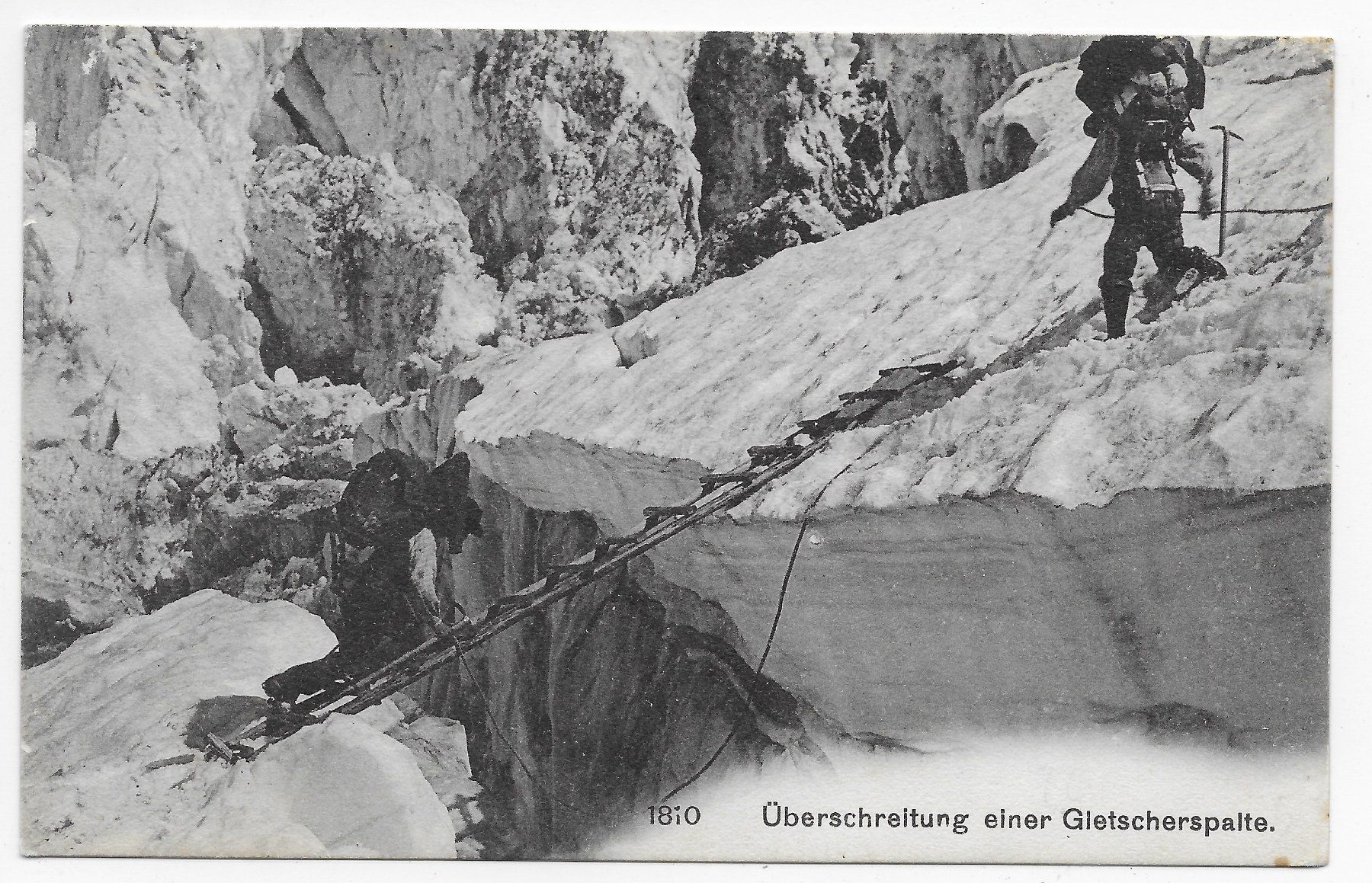 Cartoline postali: Überschreitung einer Gletscherspalte – Usato da Hefenhofen venduto da Richsalz