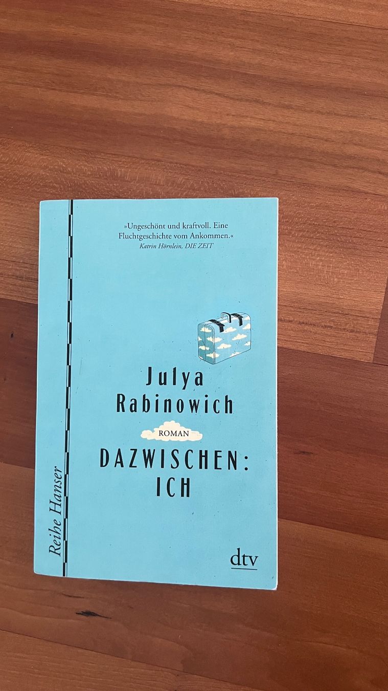 Bücher: Dazwischen Ich – Gebraucht aus Cham von Guterprei1
