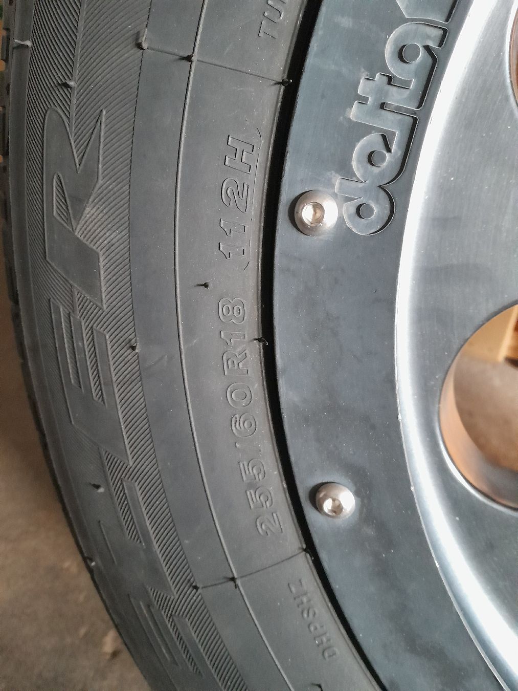 Pneus & Roues: 4 Räder zu Isuzu D Max – D'occasion à Gunzwil par Toblerheinz 1