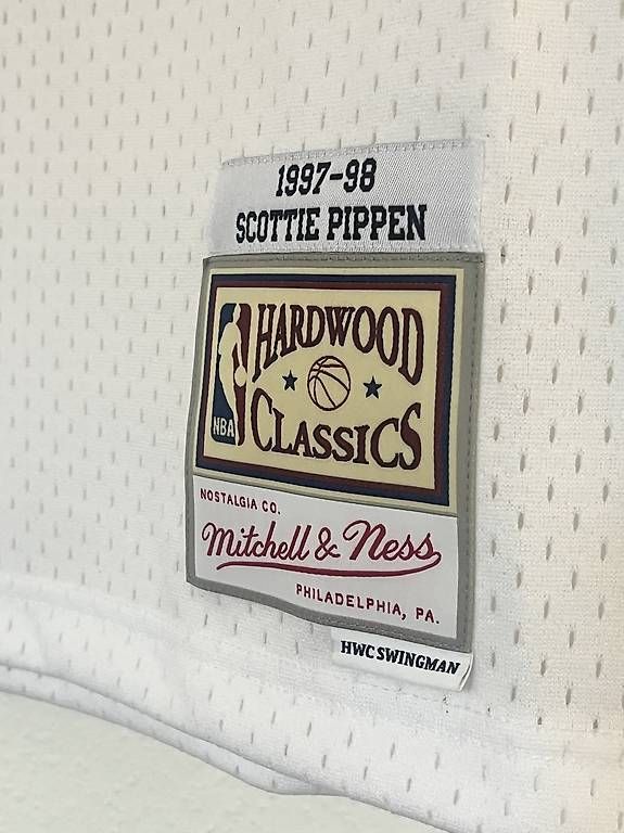 Canottiere & Pantaloni: Mitchell & Ness SCOTTIE PIPPEN 33 – Nuovo e nell'imballaggio originale da Zürich venduto da Rosarilli 2