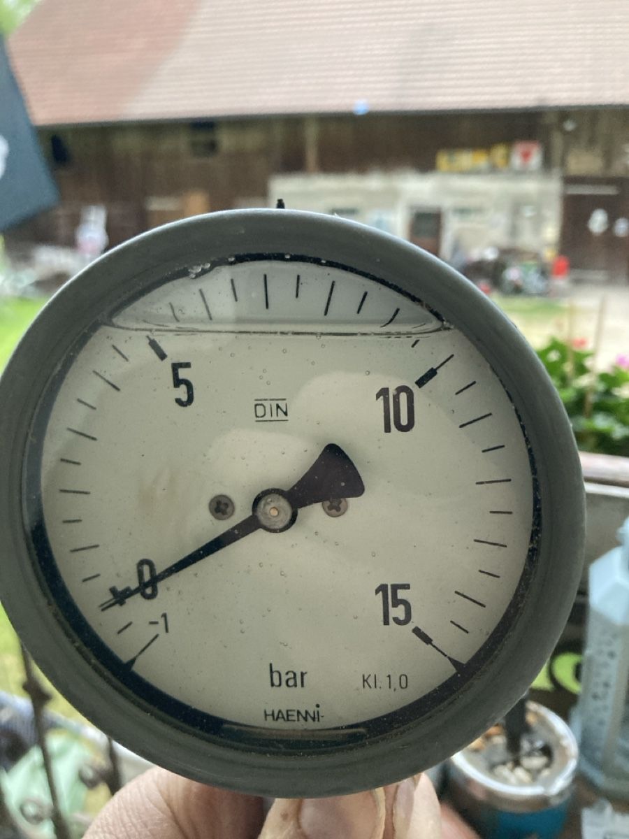 Haenni Misurare: Neues Manometer Haenni – Nuovo (secondo la descrizione) da Rüti ZH venduto da Muck99 1