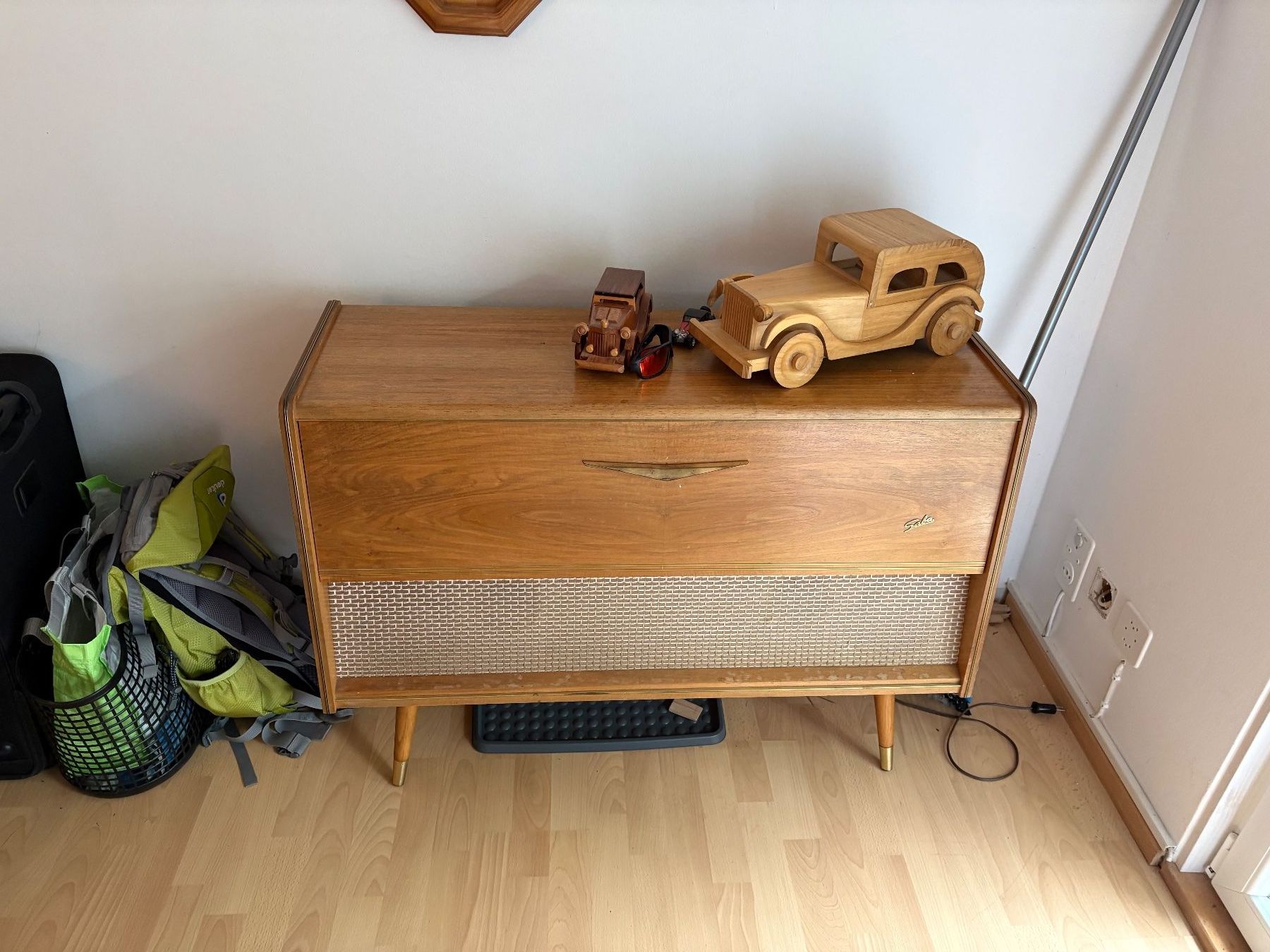 Radio: Radio Antik mit Plattenspieler – Usato da Magglingen/Macolin venduto da mar_8wk2