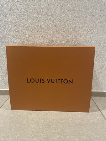 Originale Box von LOUIS VUITTON B37,5 x L45,5 x H16,5 cm
