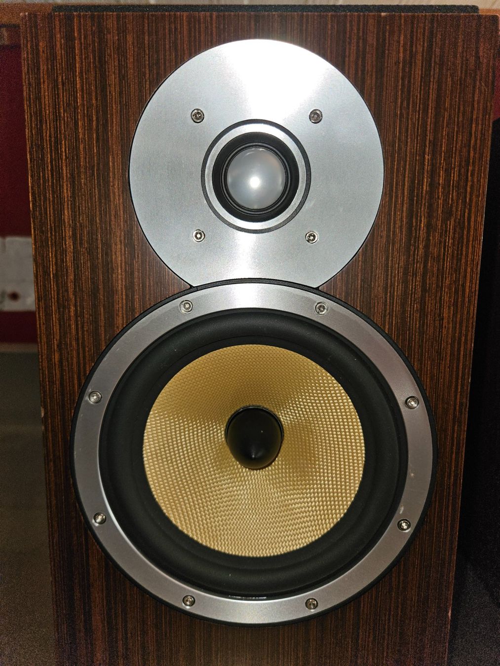 Bowers & Wilkins Casse acustiche: Bowers & Wilkins CM5 Kompaktlautsprecher – Usato da Oberstammheim venduto da Zuegverchaufer 6