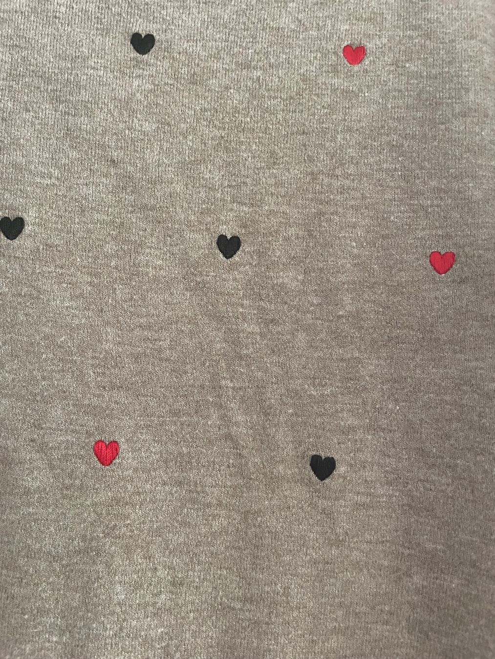Pullover & Sweatshirts: Pullover mit Herzen 💕 – Gebraucht aus Neuwilen von bobbel01 1