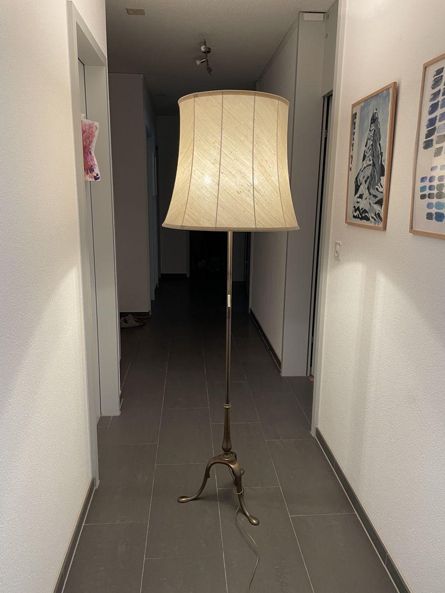 Lampade: Vintage Stehlampe gut erhalten – Usato da Bern venduto da nilssager