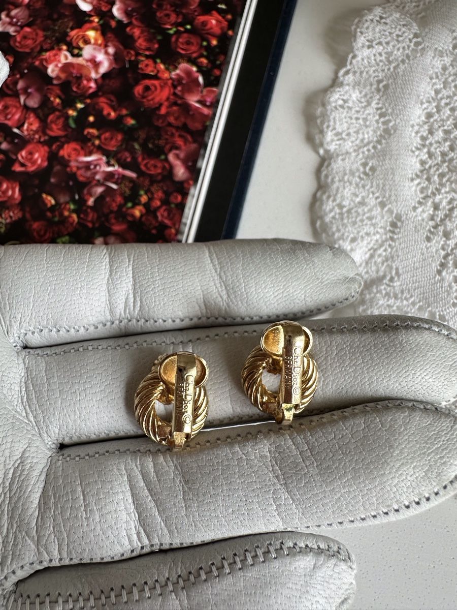 Dior Orecchini pendenti & Orecchini a lobo: Christian Dior Ohrclips vintage – Usato da Zollikon venduto da pan_8jtm 2