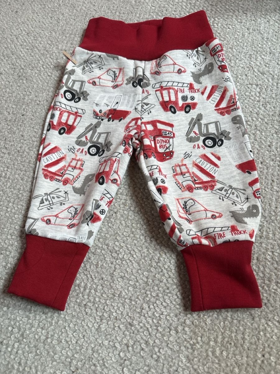Pantaloni: Neue Handmade Pumphose 62/68 – Nuovo e nell'imballaggio originale da Latterbach venduto da eselin23