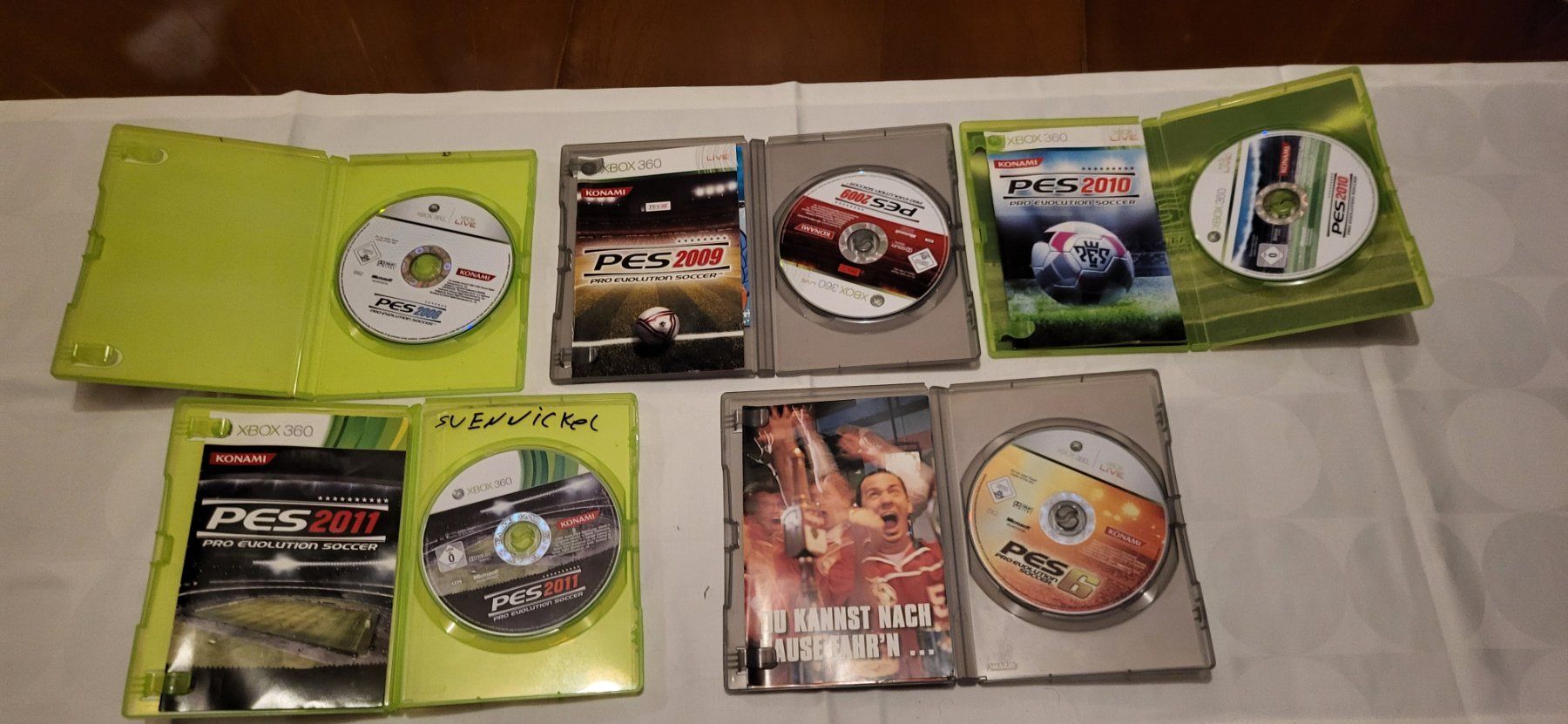 Microsoft Consoles: Pro Evolution Soccer Bundle Xbox 360 – D'occasion à Gretzenbach par Uli1980 1