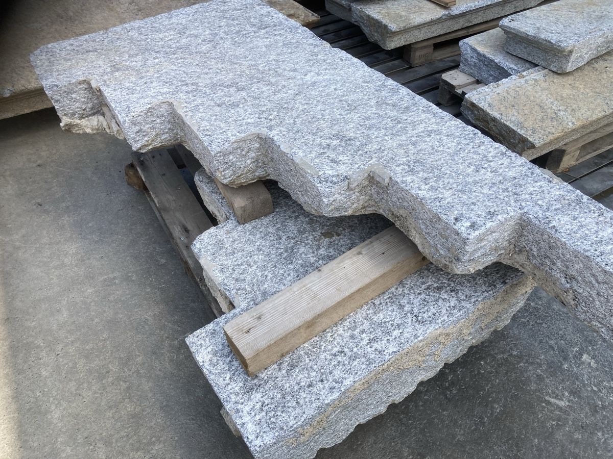 Scale: Schöne Granit Treppe – Usato da Uerkheim venduto da Dealer-4813 4