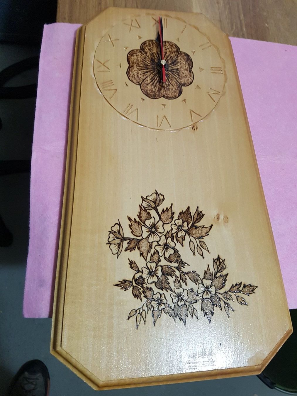 Articoli in legno: Wanduhr neu – Nuovo (secondo la descrizione) da Siebnen venduto da Holzwork75