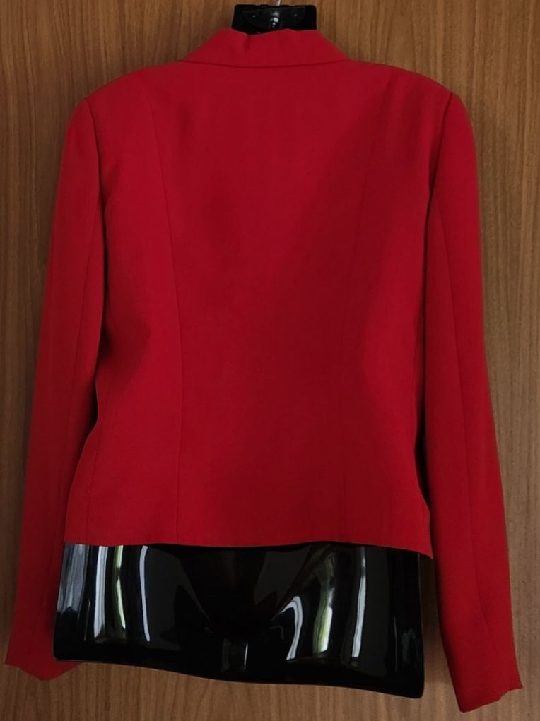 Giacche: Blazer rouge chic Irene Van Ryb taille 38/40 – Usato da Niedergösgen venduto da Eva2410 1