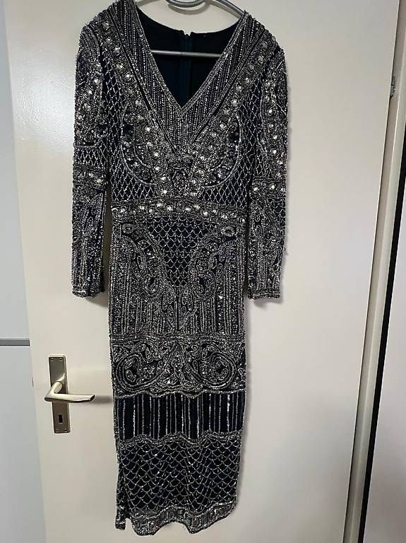 Kleider: Abendkleid mit Perlen – Gebraucht aus Glattbrugg von mir_vx2c 1