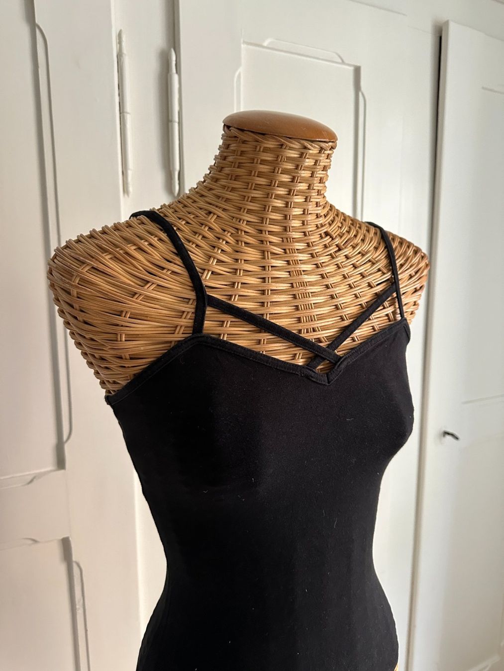 Tally Weijl Top: Top schwarz XS – Usato da Zürich venduto da Diazaio 1