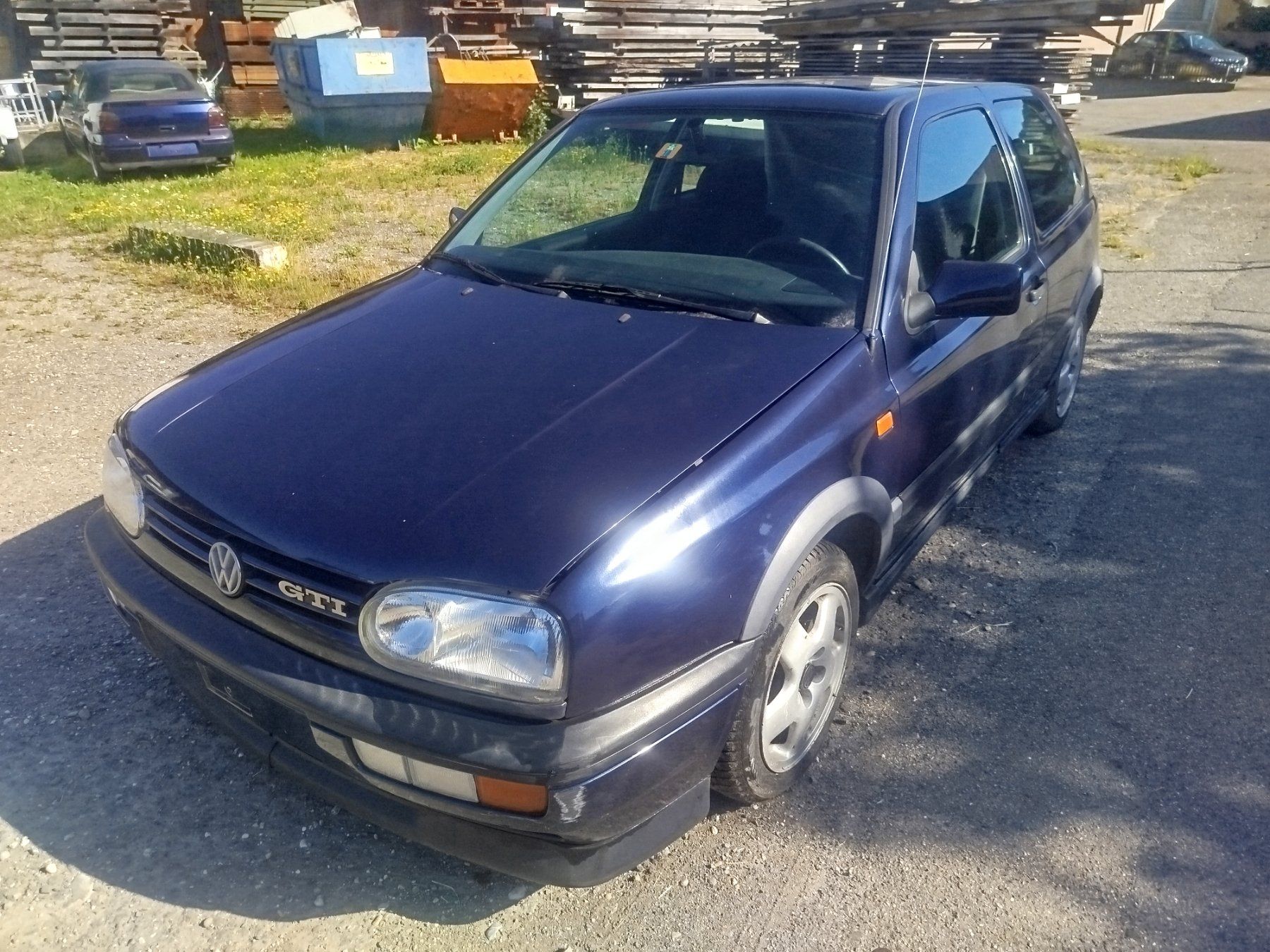 VW Autos: Golf GTI Scheunenfund – Défectueux à Grosswangen par St-Randegger
