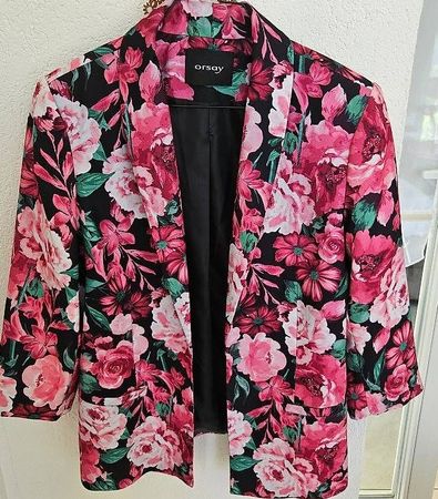 schöner Blazer von Orsay Gr. 36/38