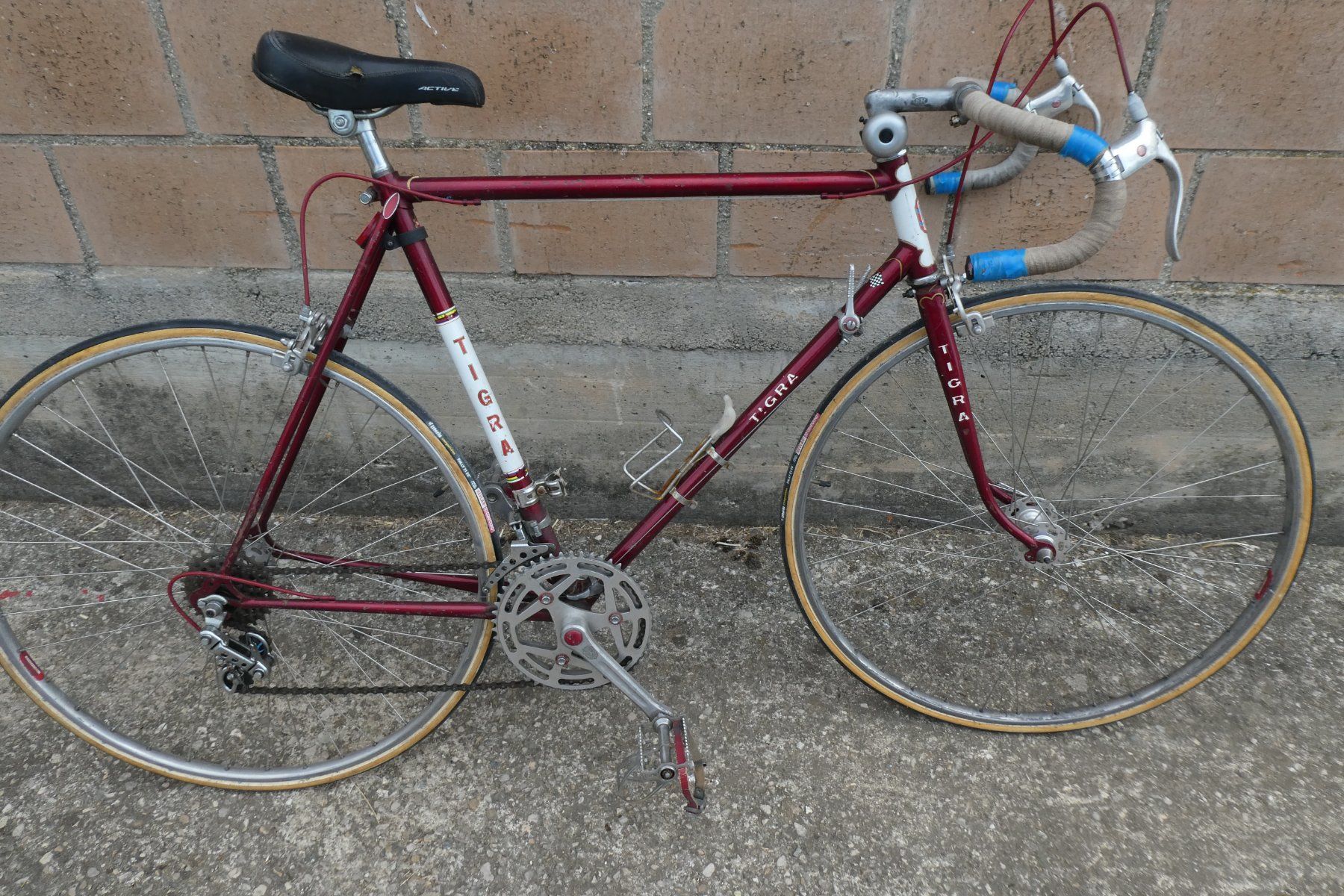Biciclette: Jolis vélo Tigra  cours vintage – Usato da Fontaines NE venduto da monloisir 8