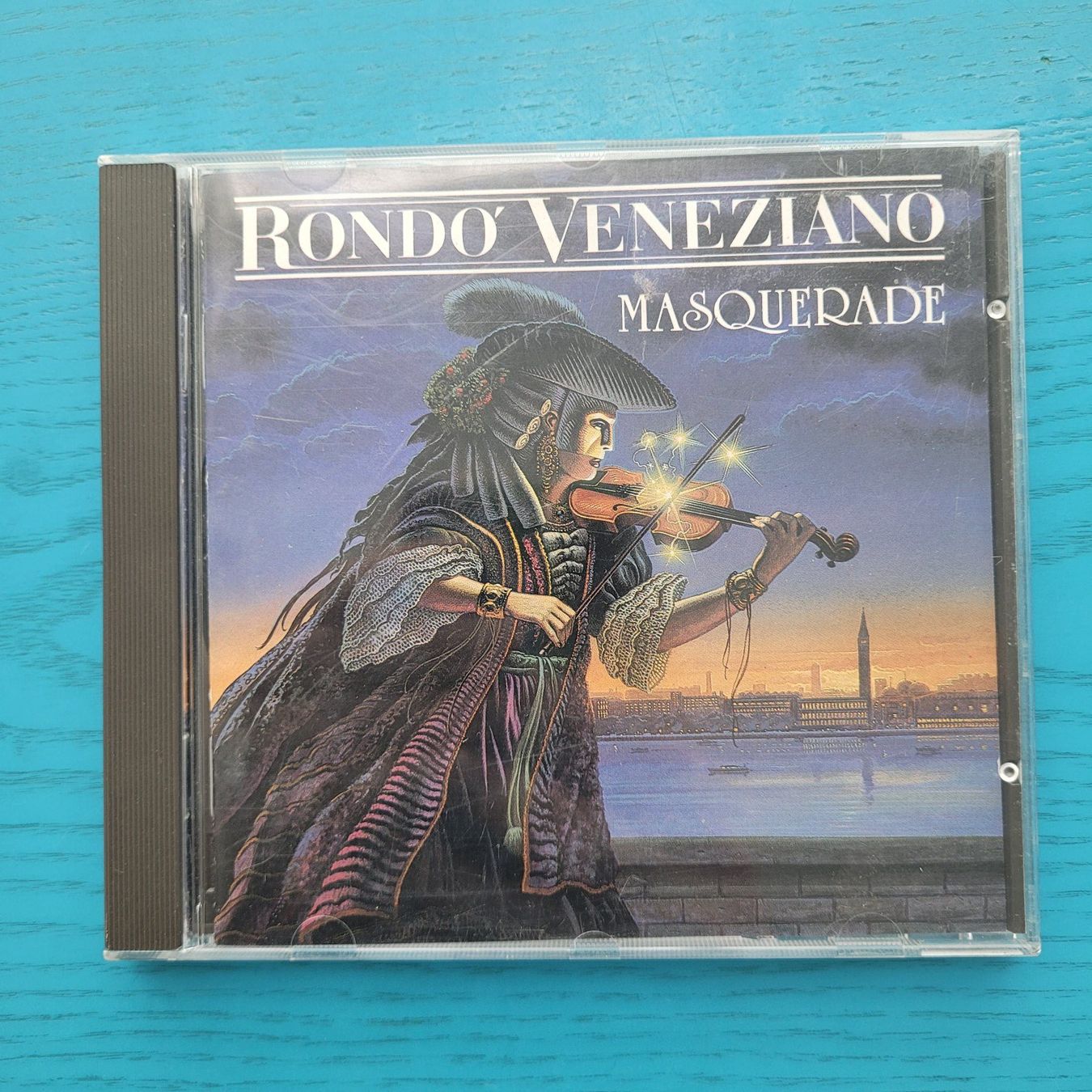 CD: Rondo Veneziano- Masquerade – Usato da SCHÜBELBACH venduto da CoKaHa
