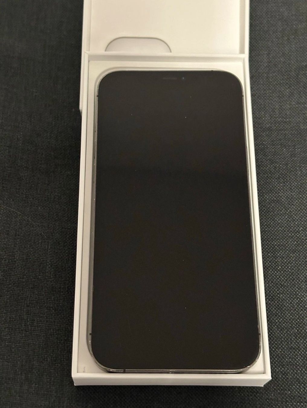 Apple Telefoni cellulari / Smartphones: iPhone 12 Pro Max (512GB) Akku 99% – Usato da Luzern venduto da Waince786 1
