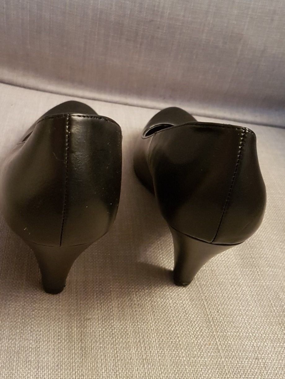 Scarpe da donna: Schwarze Pumps – Usato da Oberengstringen venduto da Sheera7 4