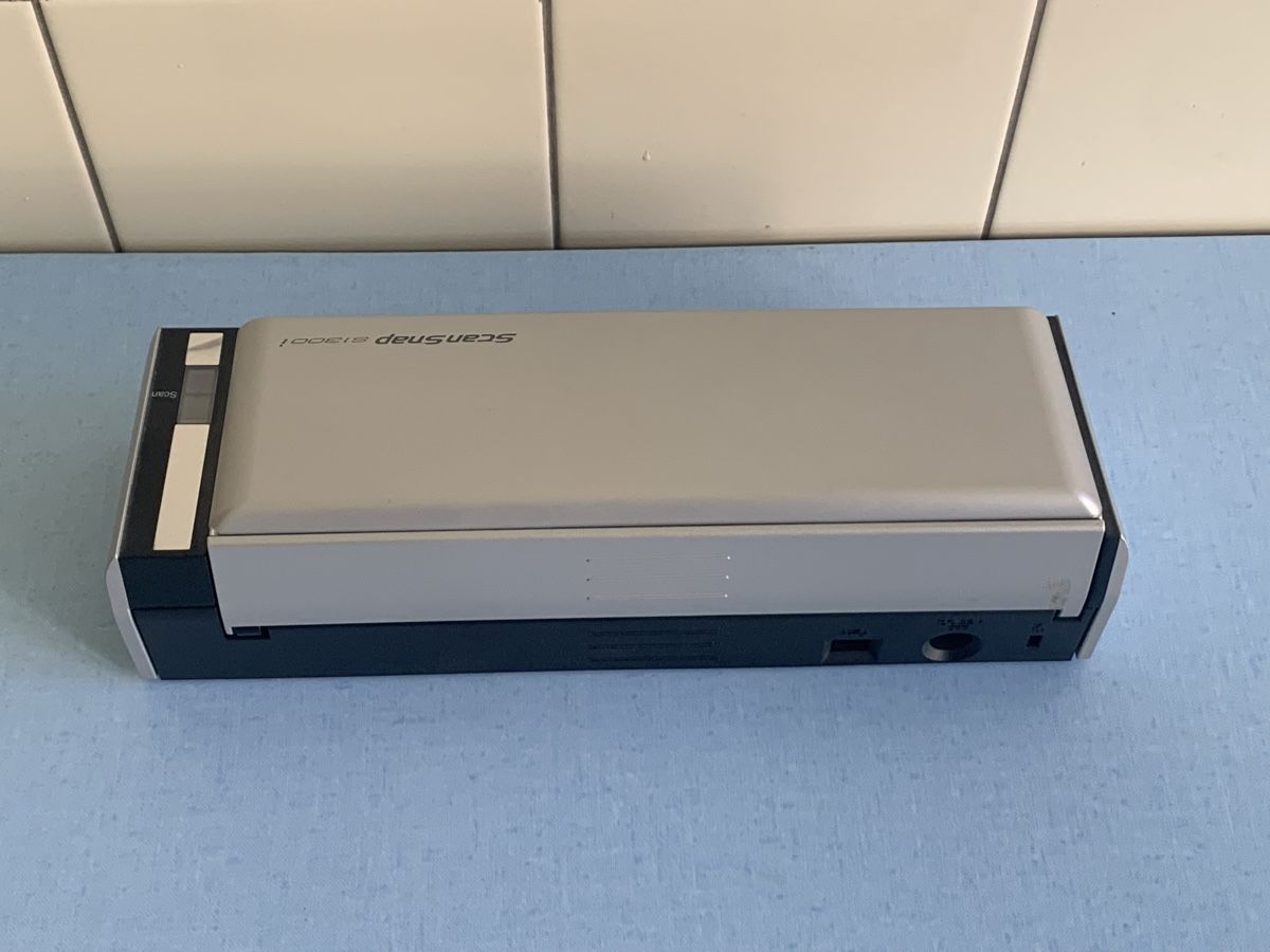Fujitsu Scanner: Scanner documents Fujitsu ScanSnap S1300i - NEUF – Neu (gemäss Beschreibung) aus Lausanne von Xiaoxi 4