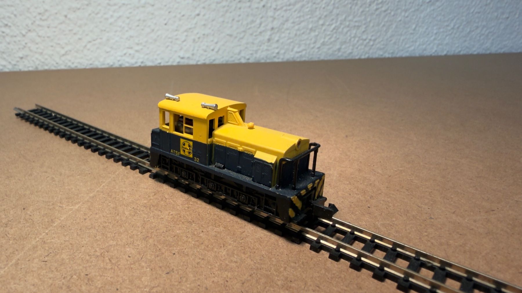 Modellini di ferrovie: Bachmann Rangierlok ATSF Santa Fe – Usato da Schlieren venduto da rat_lq6b 4