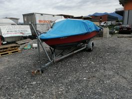 Bateau san moteur aveq romorq Storm Special plus info tel :0