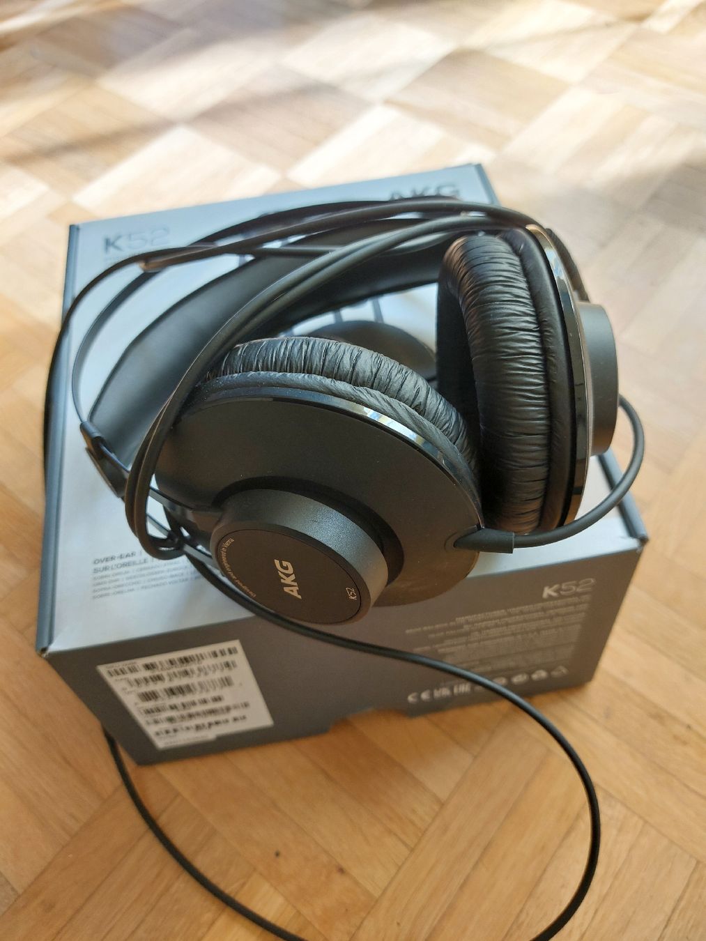Akg Kopfhörer: AKG K52 Studio Kopfhörer – Neu und originalverpackt aus Bern von flo_c2qz