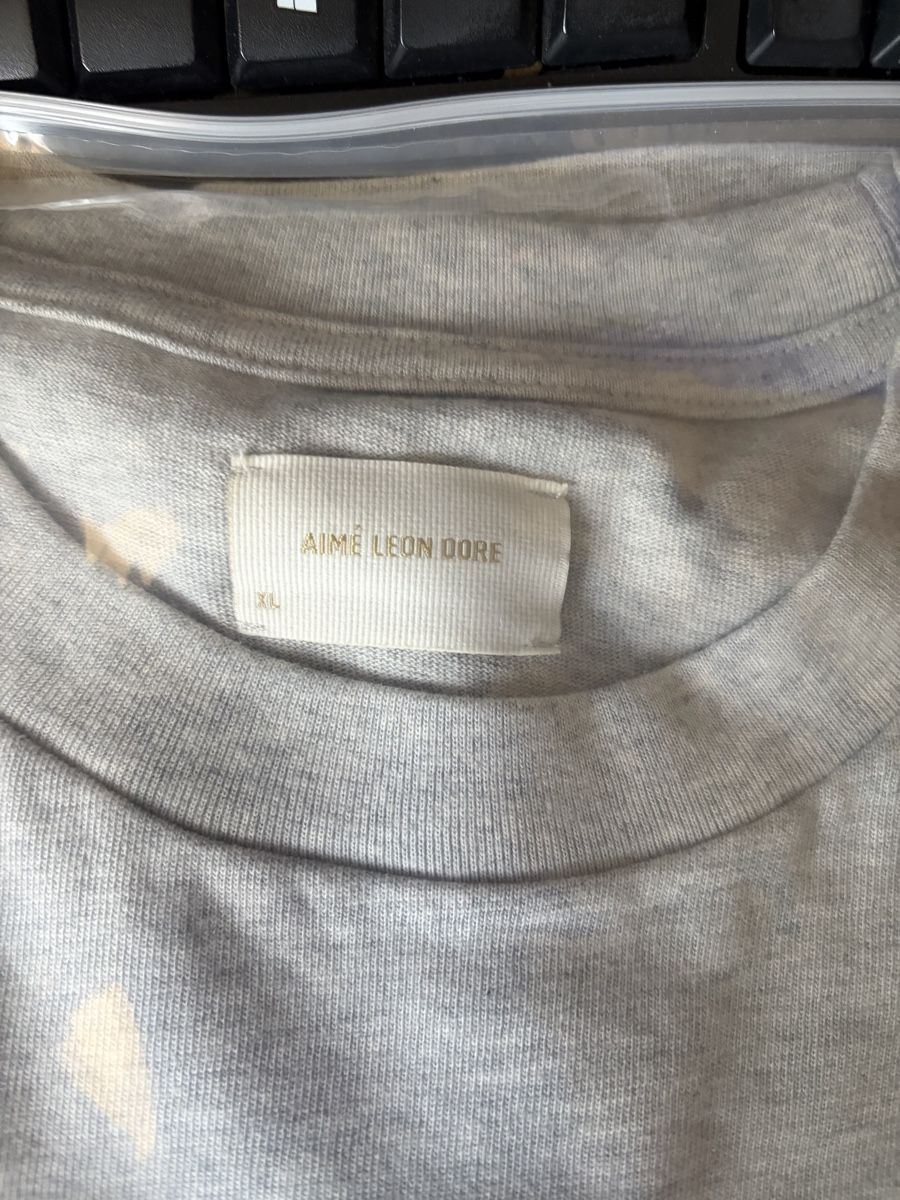 T-shirt: ALD - Aime Leon Dore Pear Logo Tee – Nuovo e nell'imballaggio originale da Otelfingen venduto da Boosted 2