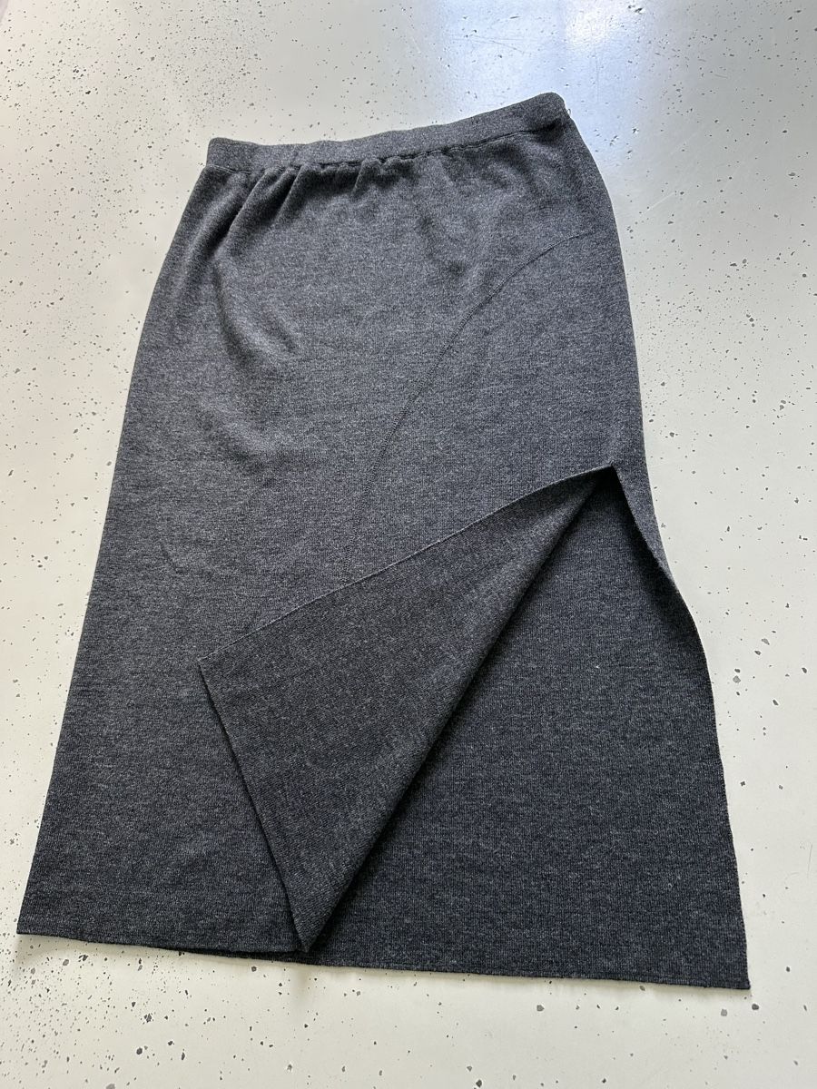 Gonne: Maxi Strickrock Grau mit Beinschlitz 44 – Nuovo (secondo la descrizione) da Walzenhausen venduto da Zaisan 2