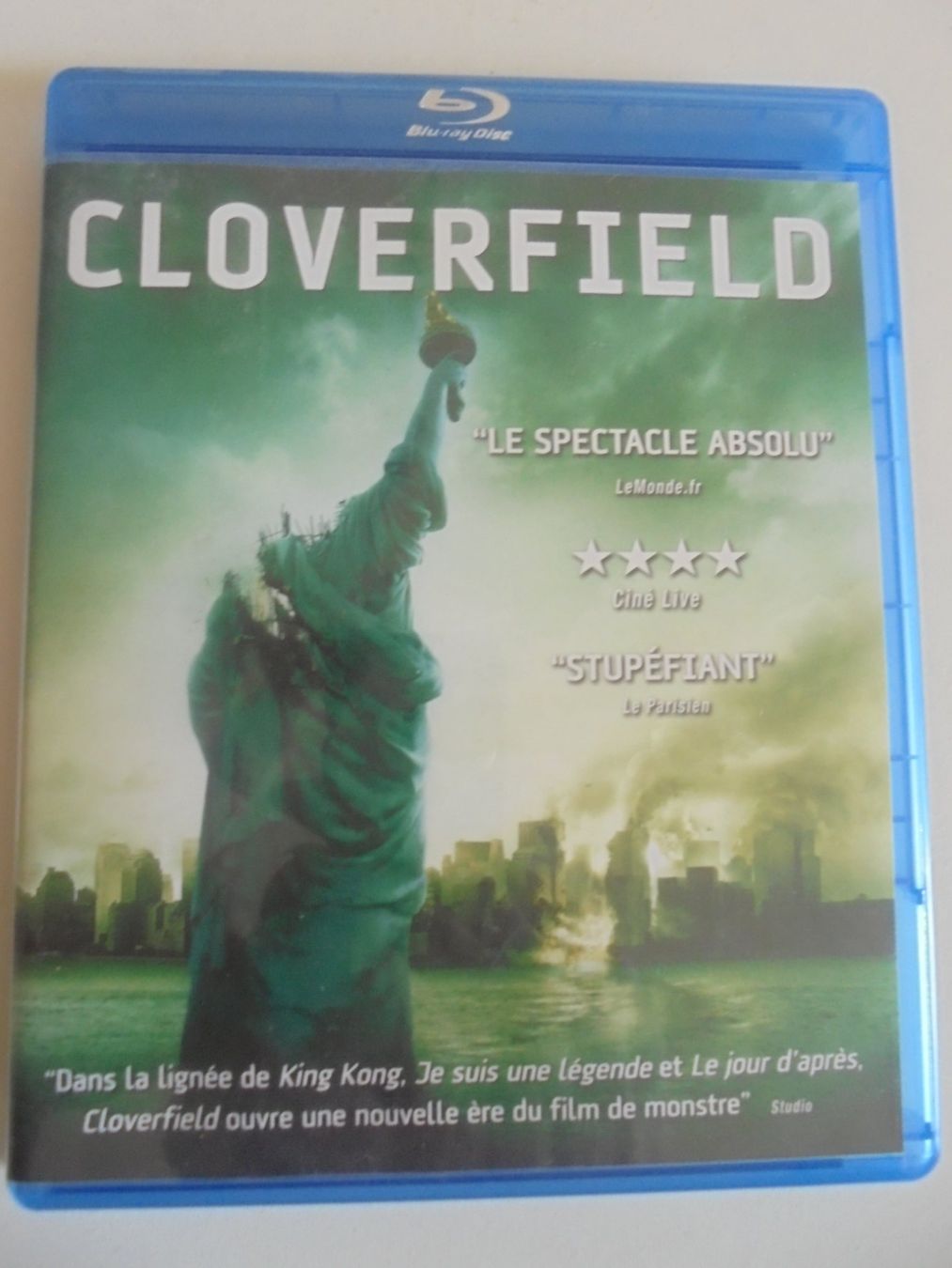 Tutti i DVDs: " Cloverfield " Blu-Ray DVD, comme neuf – Usato da Crissier venduto da Promopost
